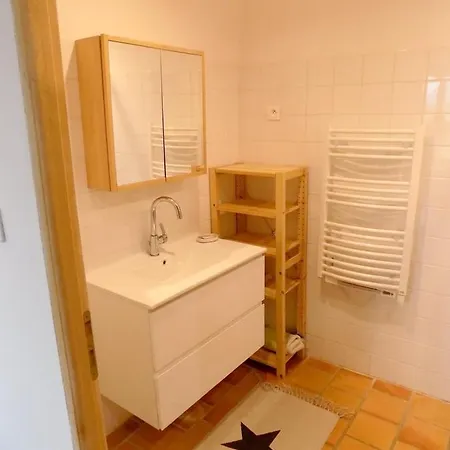 Studio Avec Jardin Clos Et Wifi A Puimoisson דירה Puimoisson