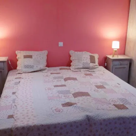 Studio Avec Jardin Clos Et Wifi A Puimoisson דירה *